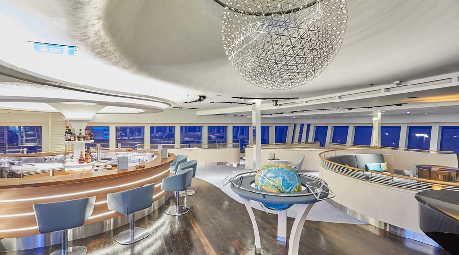 Hapag-Lloyd Cruises - HANSEATIC nature - Observation Lounge