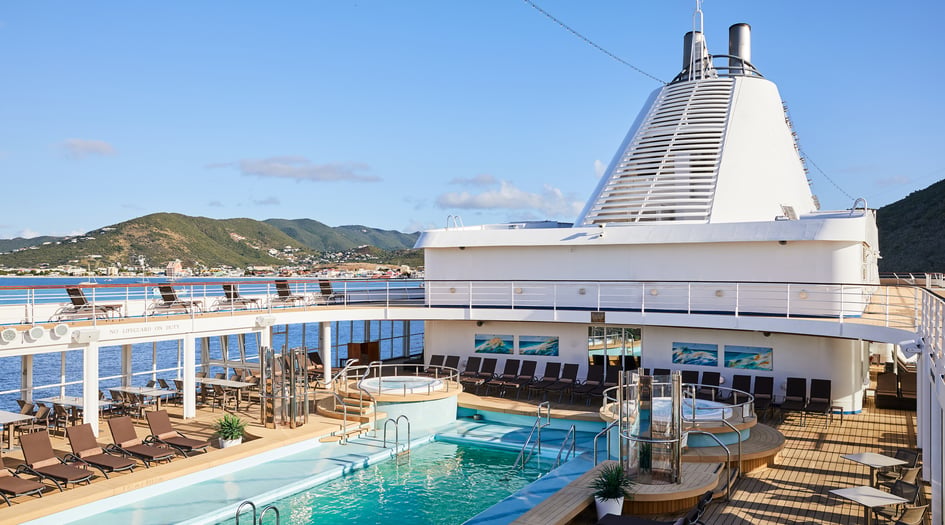 Silver Shadow - Pool Deck